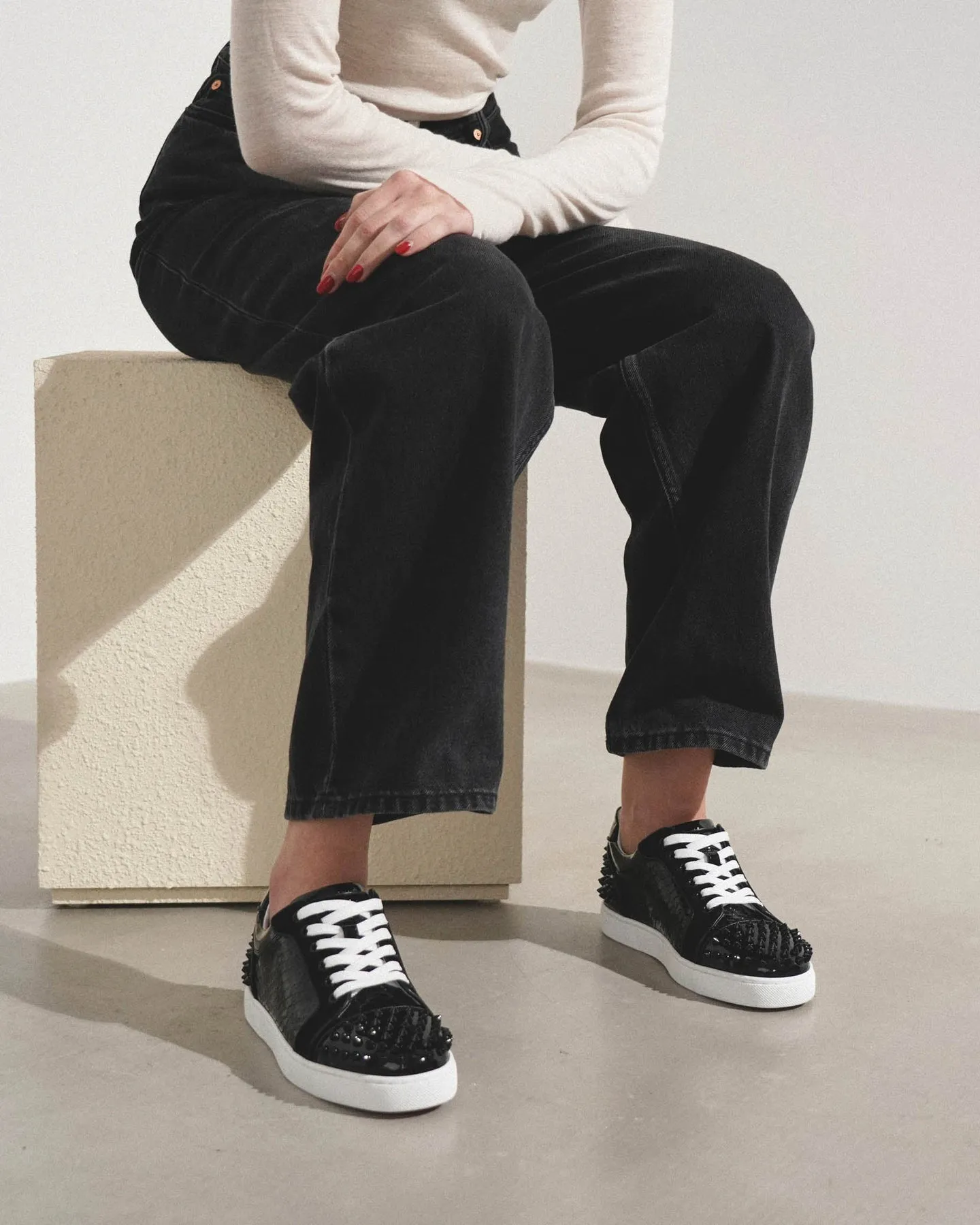 Christian Louboutin Vieira 2 orlato black patent sneakers