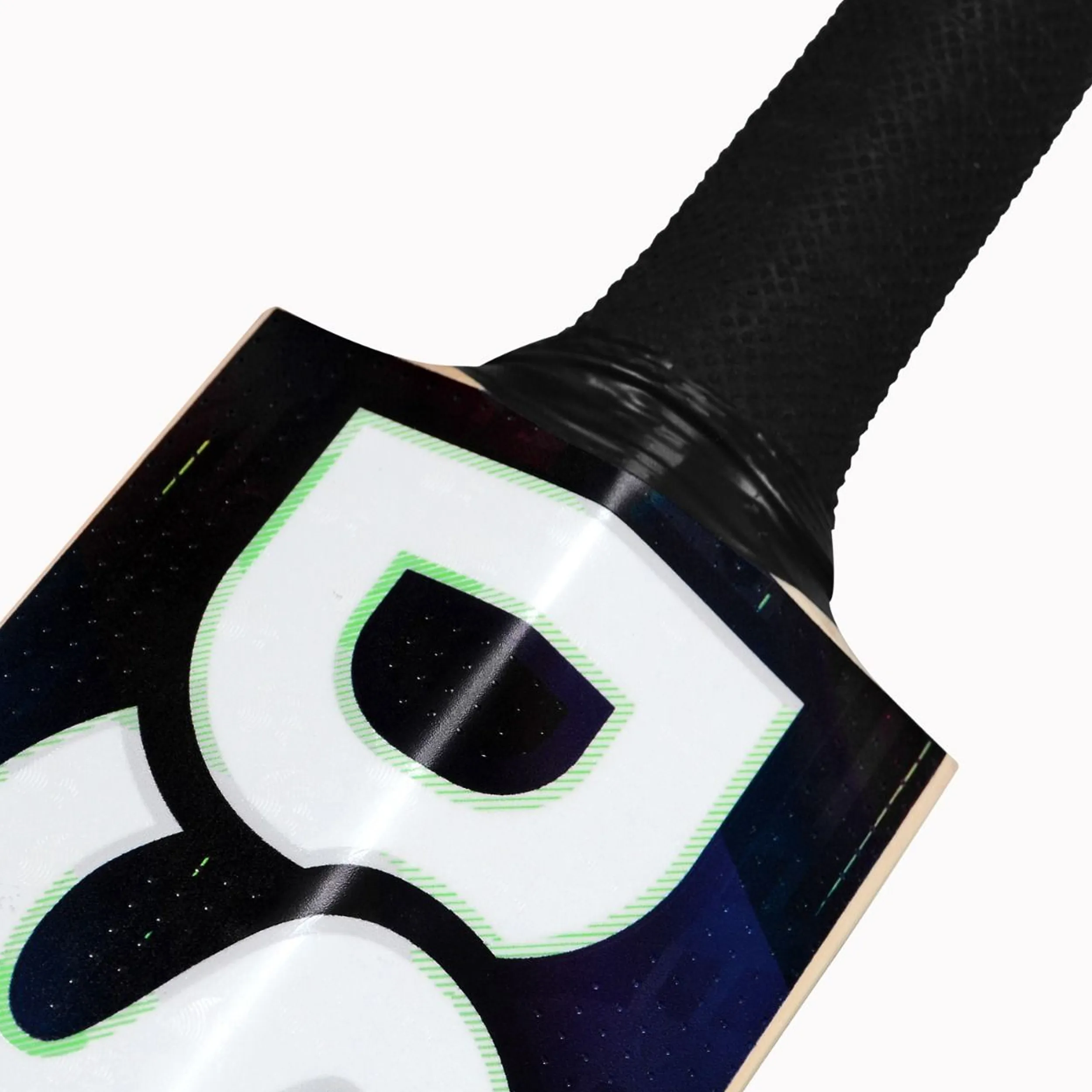DSC BLAK 400 English Willow Cricket Bat -SH