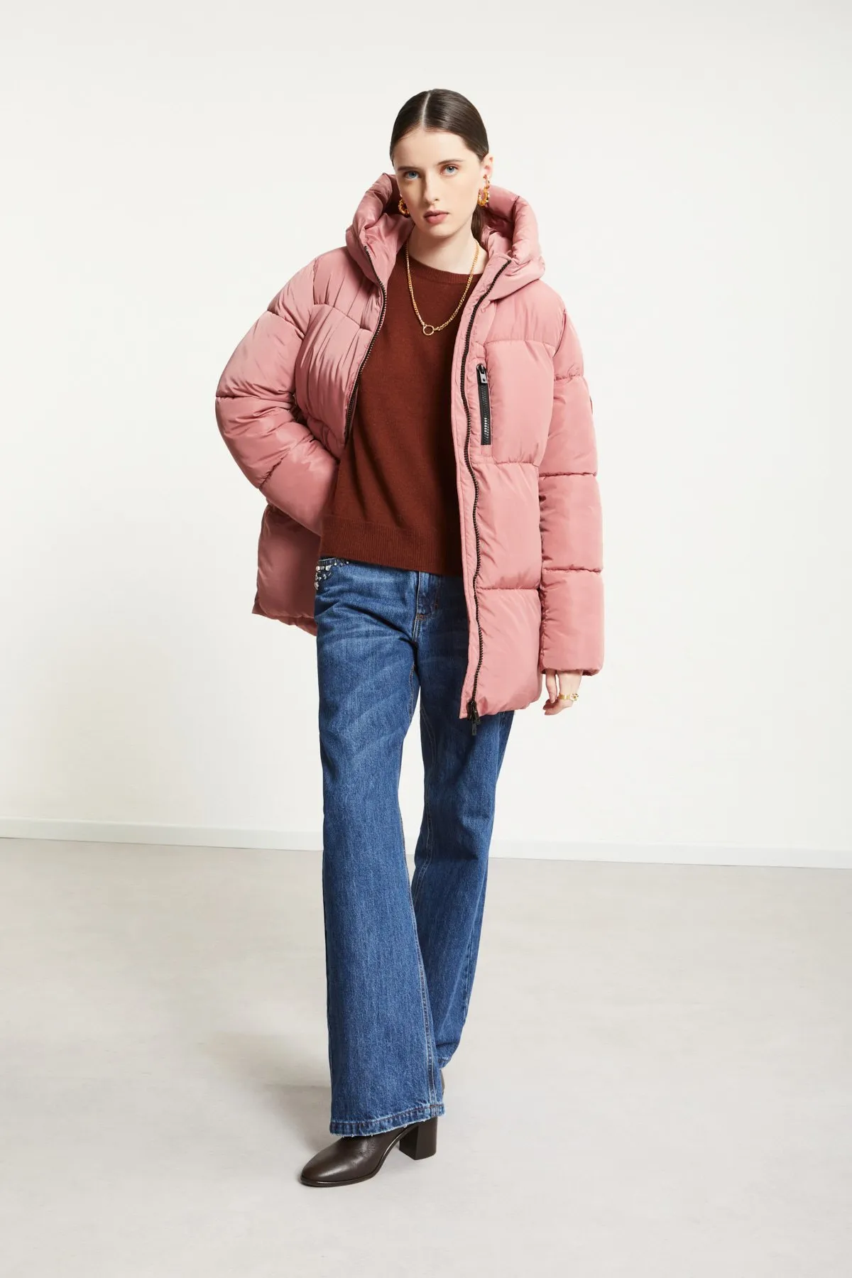 Quilted puffer short jacket